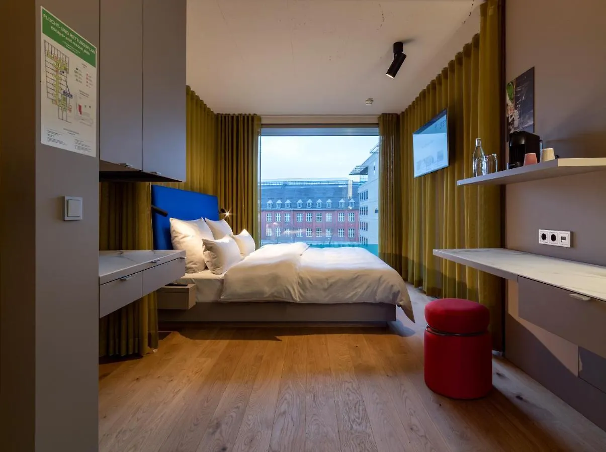 B'Mine Hotel Duesseldorf 4*, Dusseldorf