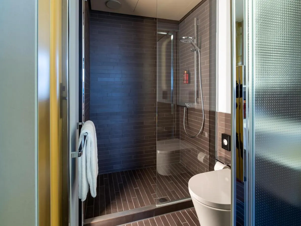 B'Mine Hotel Duesseldorf  Dusseldorf