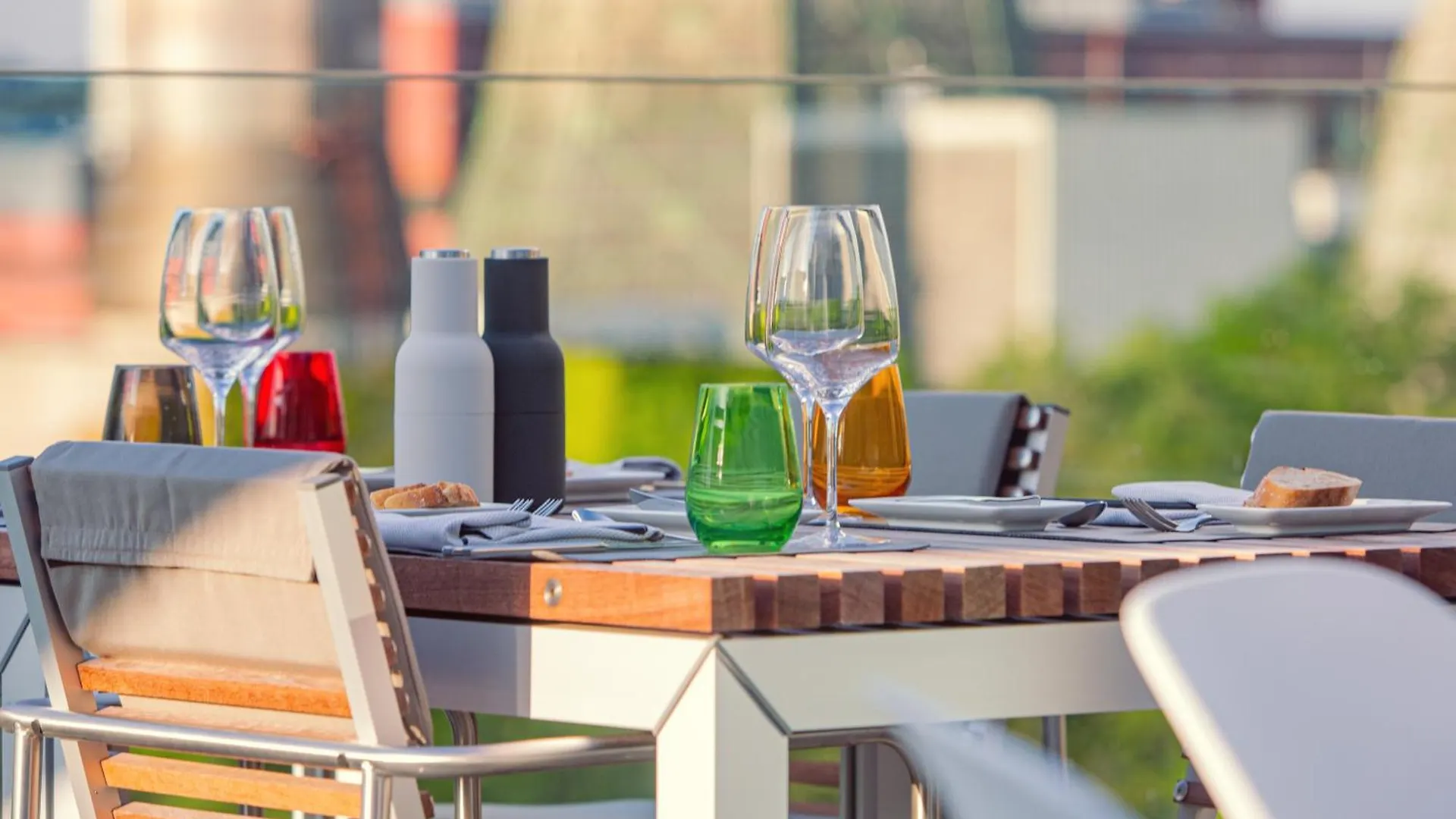 B'Mine Hotel Duesseldorf 4*, Düsseldorf