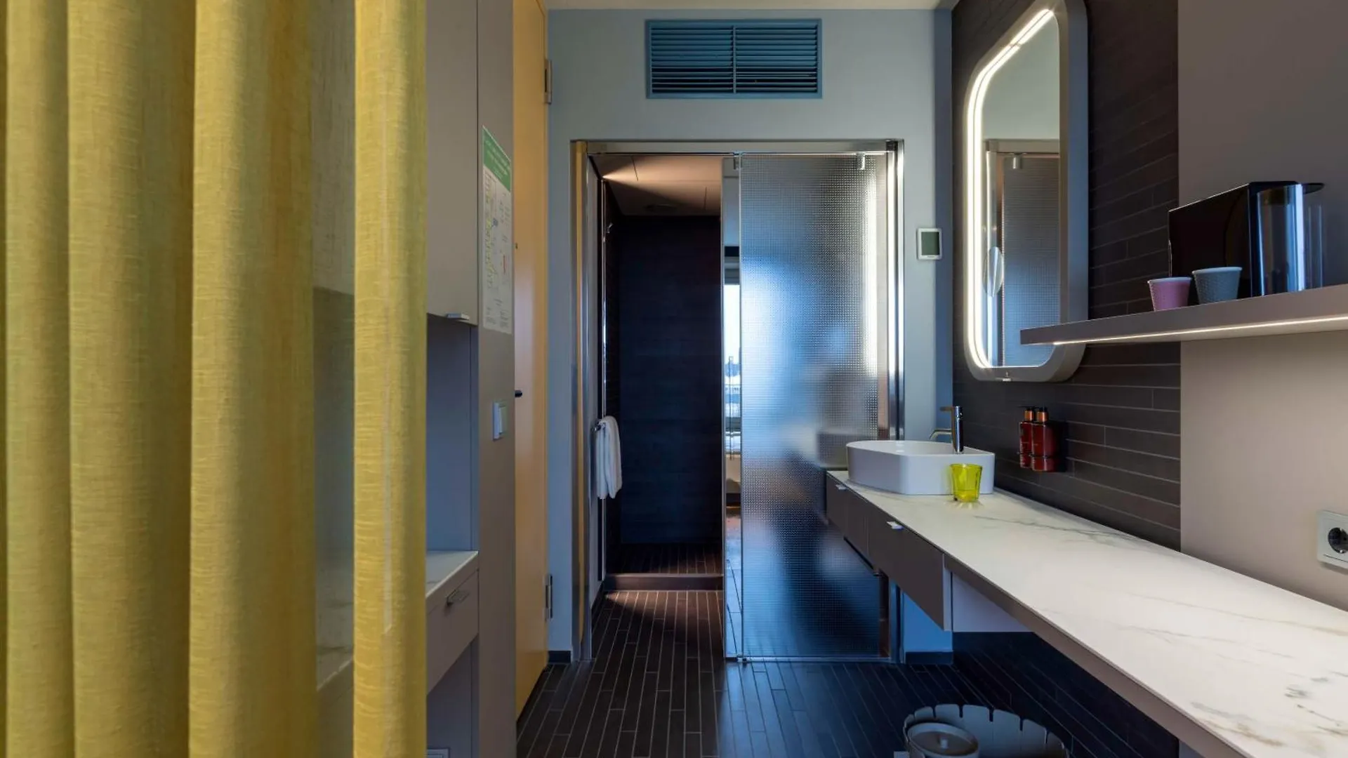 B'Mine Hotel Duesseldorf Düsseldorf